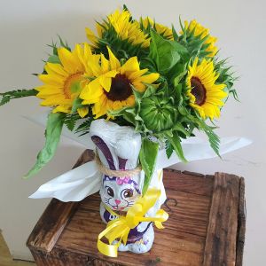 Easter Vase & Bunny