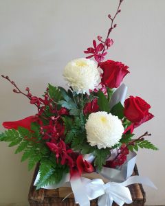 Classic Christmas Flowers